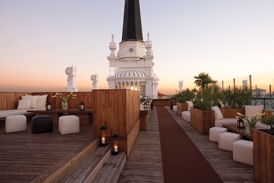 the-roof-hotel-me-madrid3.jpg